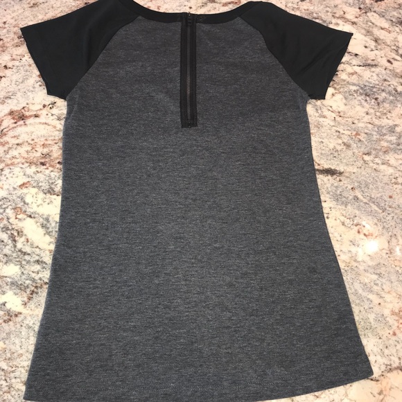 NWOT Nike golf shirt - Picture 2 of 4